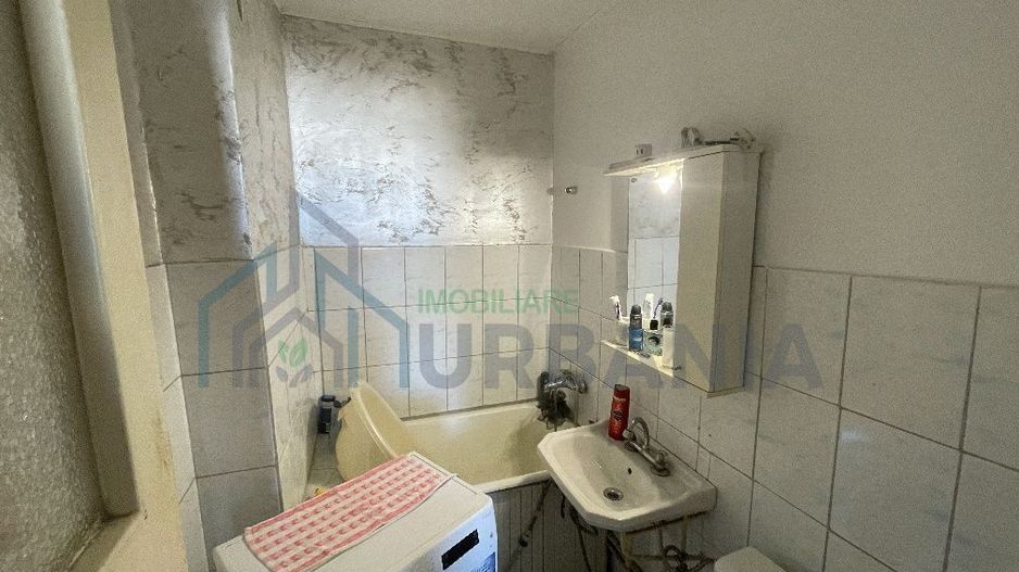 Apartament 2 camere, Tătărași, 37 mp, decomandat, etaj 4 - Poză 2