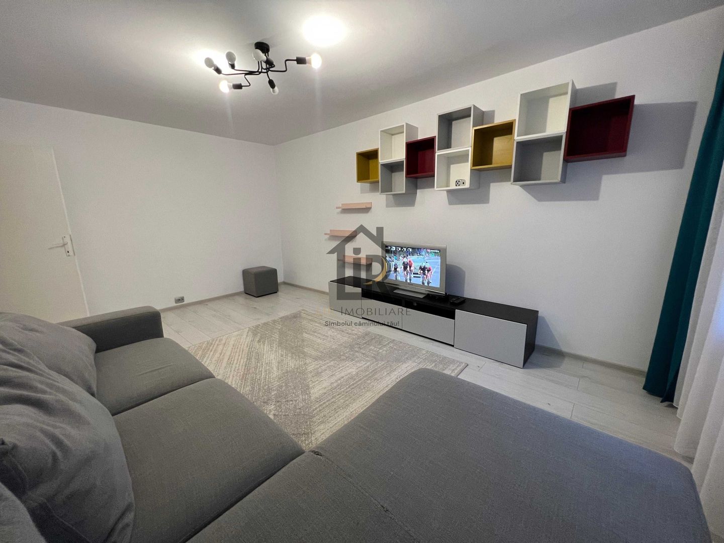 Apartament 2 camere-Nicolina Belvedere Biserica Catolică - Iasi - Poză 1