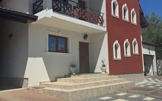 Vila  Frumoasa , individuala ,Sibiu ,7 camere , 5 Bai , mobilata ,utilata - Poză 68