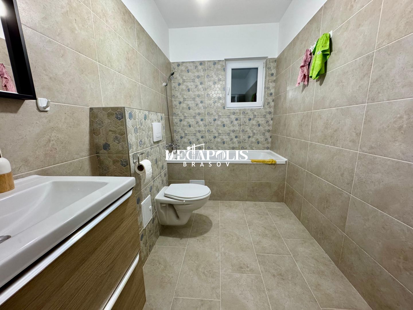 Casă 3 camere | Curte | Parcare | Pet Friendly | Sânpetru - Poză 16