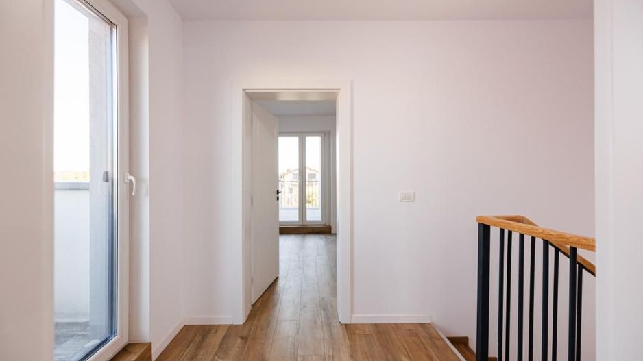 Duplex P+E în Moșnița Nouă, 3 dormitoare, 3 bai, teren 403 mp. Comision 0% - Poză 31