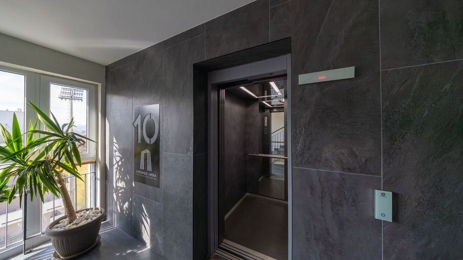 Apartament Alphaville cu vedere superba spre Tampa - Poză 25