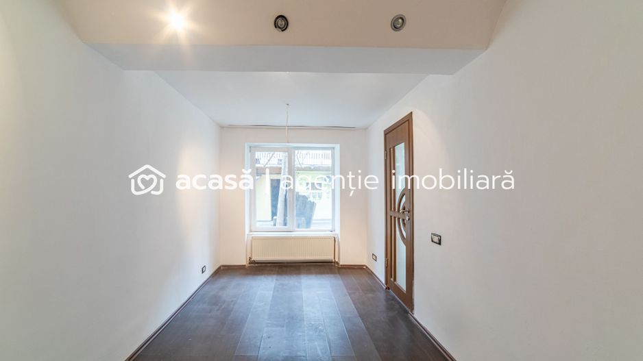 Apartament ultracentral la 1 minut de teatru - Poză 4