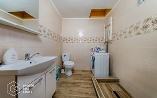 Casă 3 camere renovată în Bujac-Sega , 2 corpuri, teren 572 mp - Poză 12