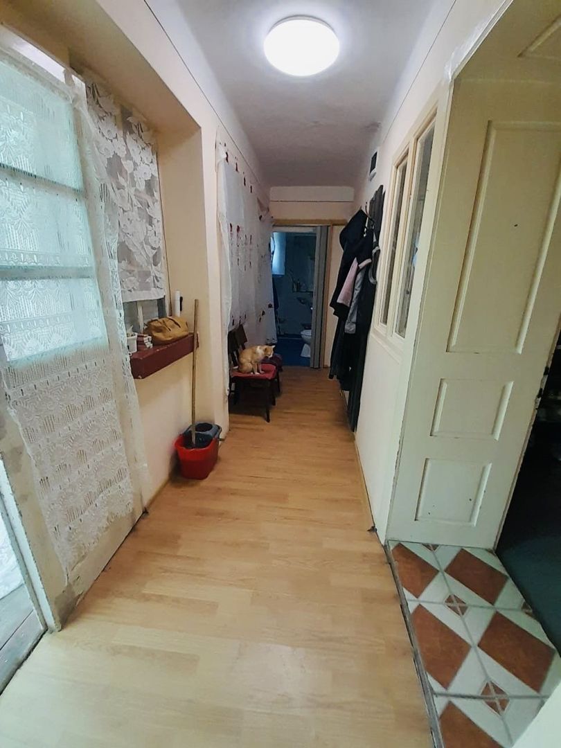 Casă + 2870 mp teren – oportunitate Ciocaia - Poză 8