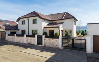 Casa 6 dormitoare+4 bai -1500 mp teren-Sacele - Poză 59