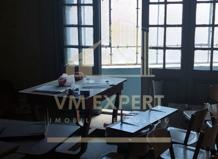 VILA 6 CAMERE, 126 MP, CENTRU CAMPULUNG - Poză 4