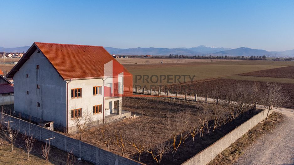 Casa cu teren 1500 mp in Harman - Poză 16