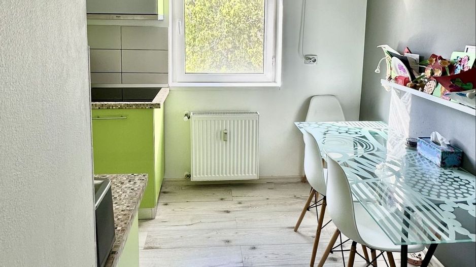 AP. 2 CAMERE BLOC NOU - CENTRALA PROPRIE, PET-FRIENDLY, METROU 5 MIN - Poză 3