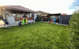 Casă modernă, Zona Dara, garaj, curte amenajată, panouri solare! - Poză 3