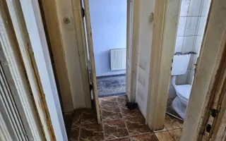 Casă cu arhitectură interbelică, 5 camere, teren 409 mp – Central - Poză 42