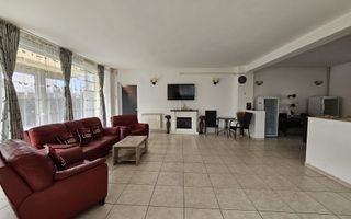 De vanzare Pensiune Eforie Nord la doi pasi de mare - Poză 1