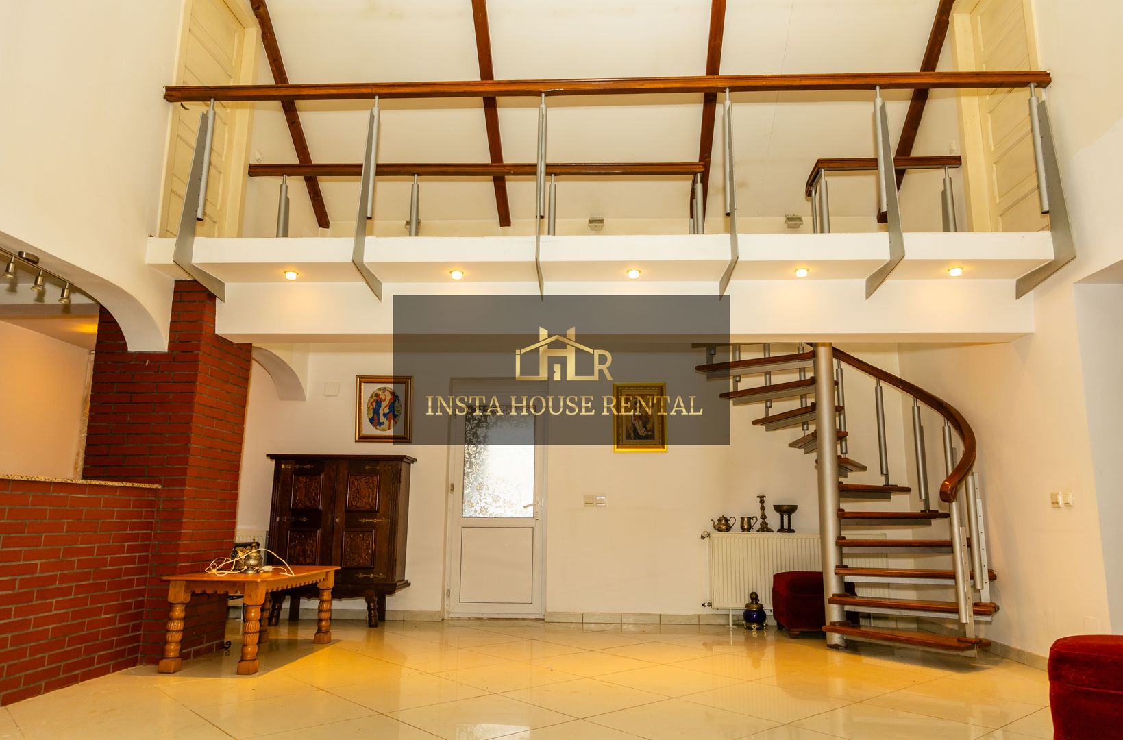 Casa cu teren 1000mp Ciolpani - Poză 2