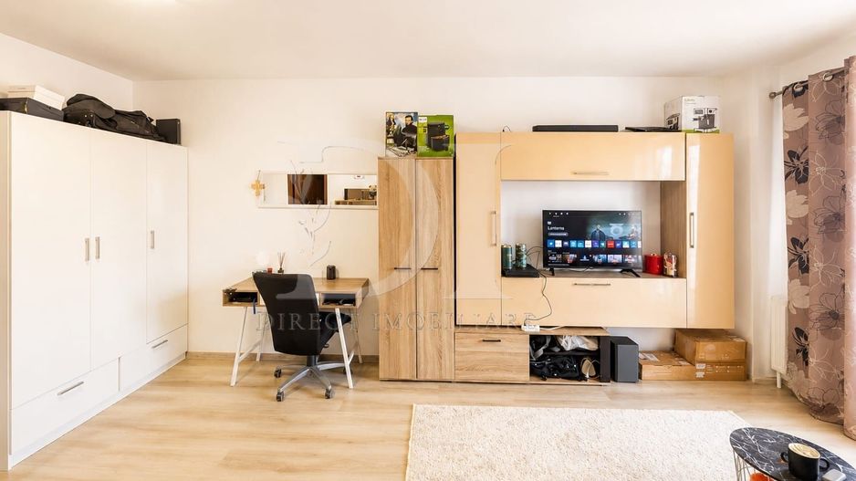 Apartament la cheie / etaj intermediar / Zona Eroilor - Poză 2