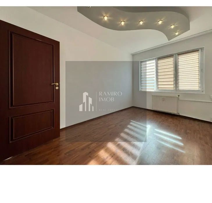 Apartament   2 camere decomandat 54 mp/ sector 3/ 3 min Metrou Dristor - Poză 2
