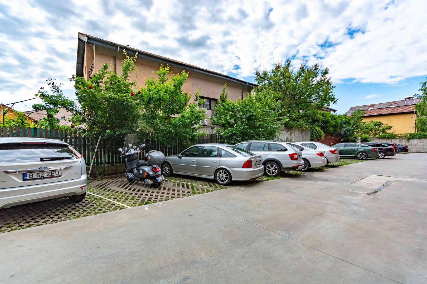 Fundeni - Dobroesti, 3 camere cu loc de parcare si curte, comision 0% - Poză 18