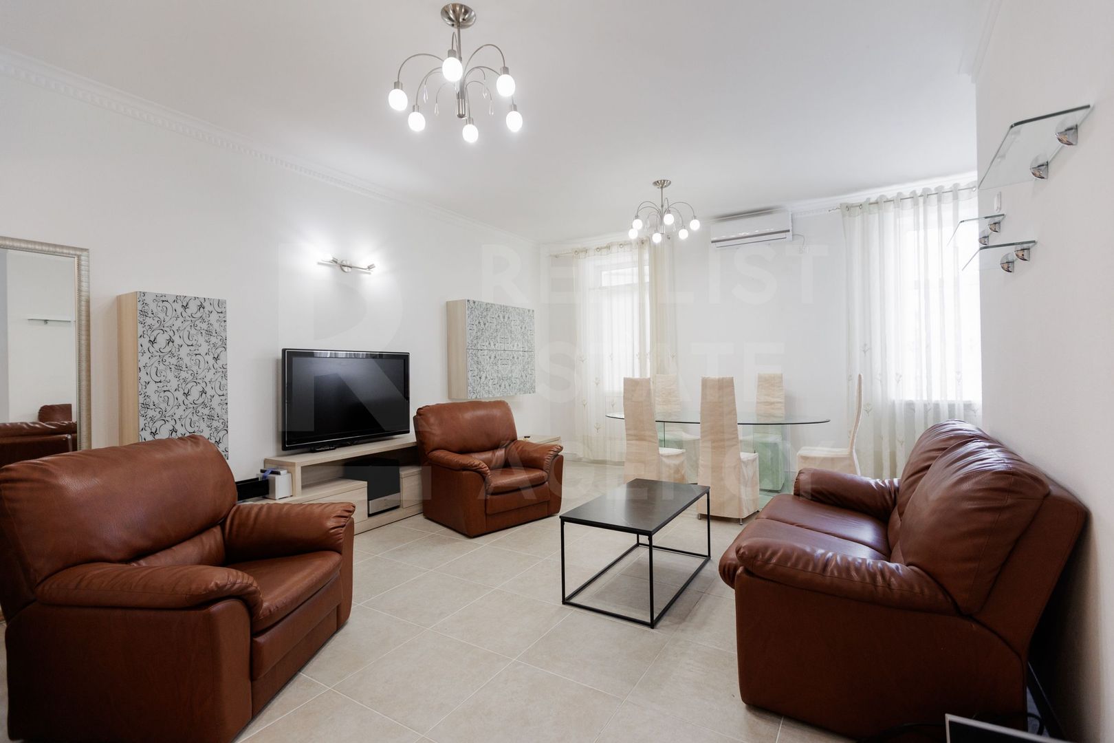 Chirie, apartament, 4 camere, str. Mihai Eminescu, Centru - Poză 13