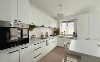 Apartament la cheie / etaj intermediar / Zona Florilor - Poză 1