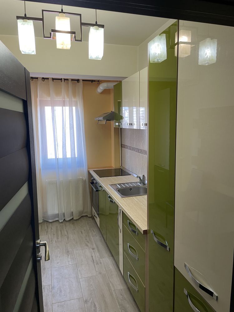 Apartament 2014, etaj 4, balcon, AC, lift, zona Chitilei - Poză 1
