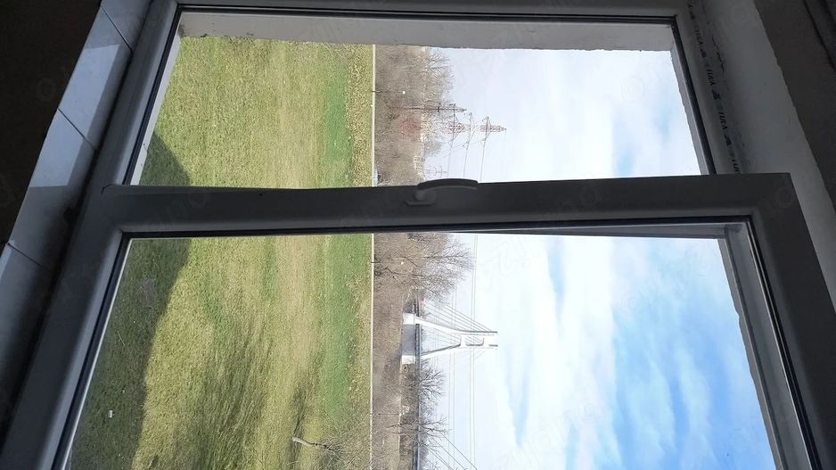 BRASADAS vinde garsoniera 21mp pe Ostrovului la etajul 3/4. - Poză 3