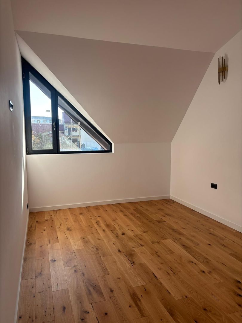 vila smart-4cam-3bai-terasa-curte115mp-4parcari/15minAp.Patriei - Poză 5