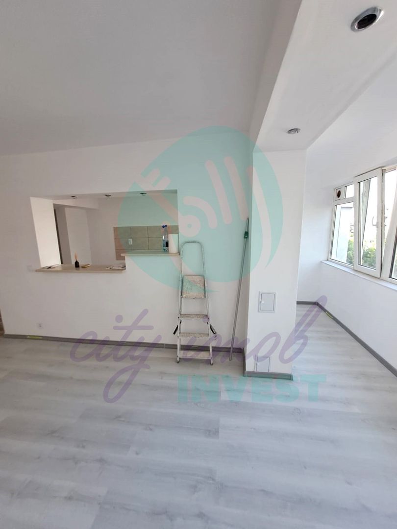 2 camere luminoase aproape de metrou Crangasi - Poză 3