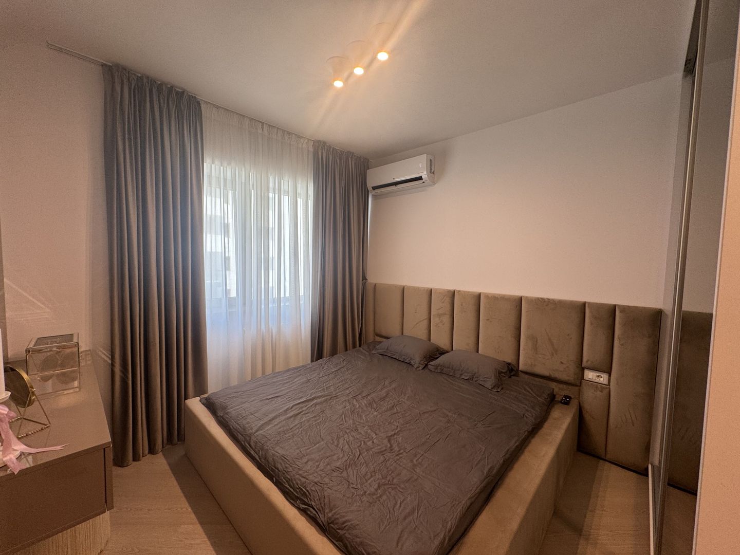 Apartament 2 camere Cortina North - Poză 8