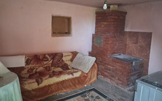 Casă tradițională cu teren generos – Borosteni, Peștișani, jud. Gorj - Poză 5