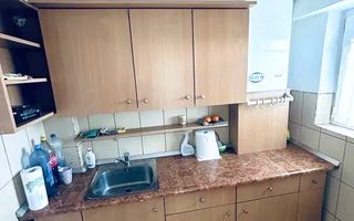 GARSONIERĂ CU BALCON ÎN SIBIU | ZONA CALEA DUMBRĂVII | ETAJ 3 - Poză 4