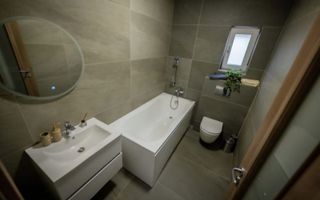Casa individuala, 4 camere, Cu panouri si pompa de caldura, Mobilata - Poză 3