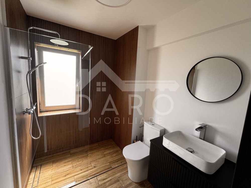 Apartament nou, ideal pentru birouri dar si pentru o familie, Unirii - Poză 4