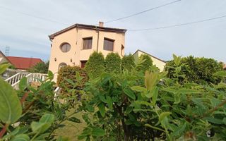 🏡 VILA DEOSEBITĂ DE VÂNZARE ÎN ARAD – ZONA CENTRALĂ - Poză 2