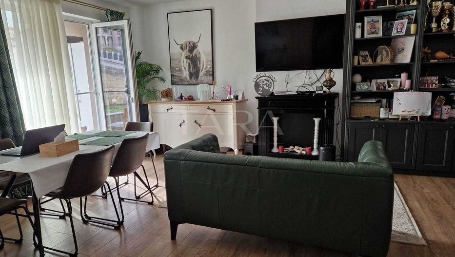 Apartament modern cu 3 camere, grădină și 2 parcări – Florești. - Poză 1