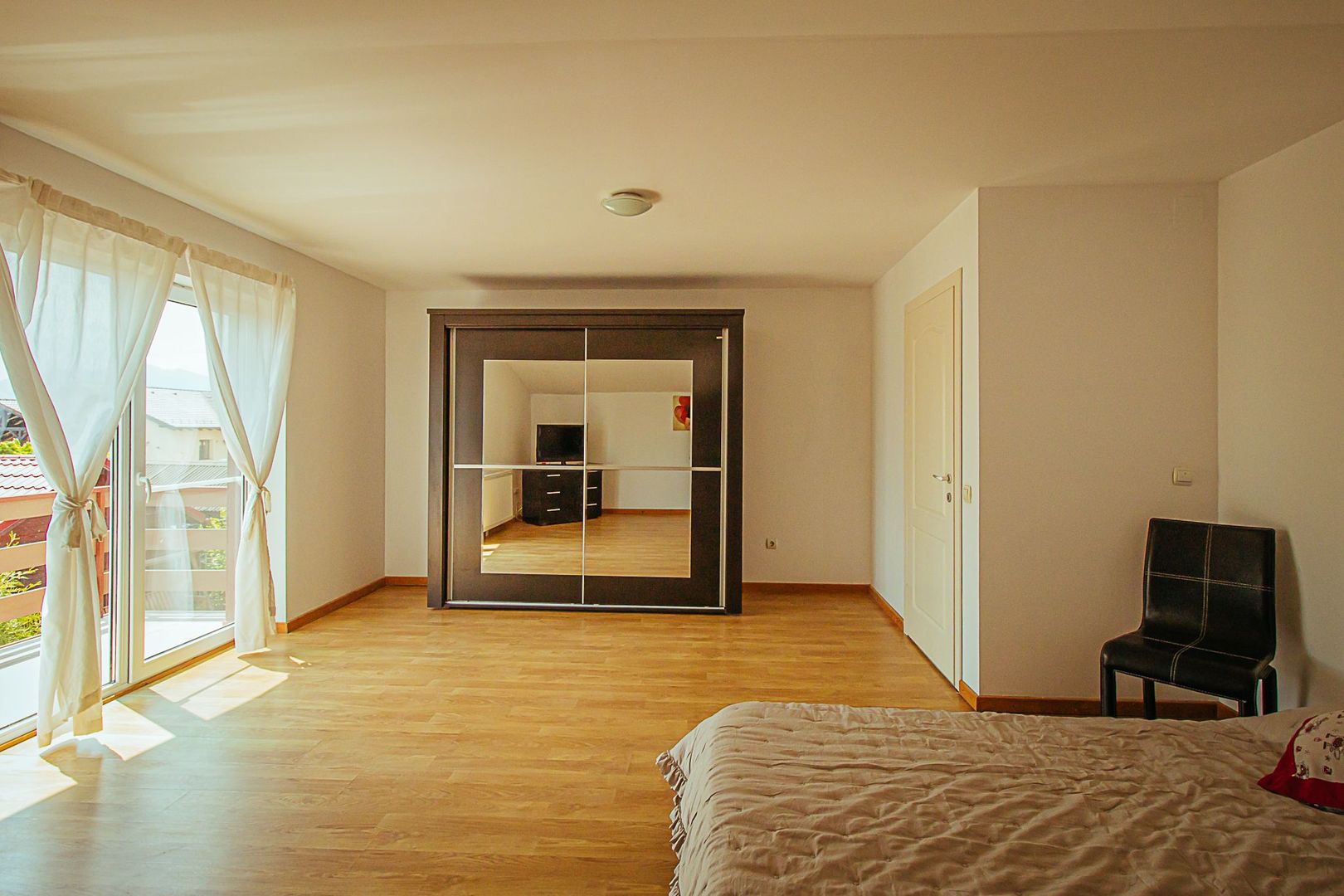 Exclusivitate - Sanpetru, casa cu priveliște deosebită - Poză 4