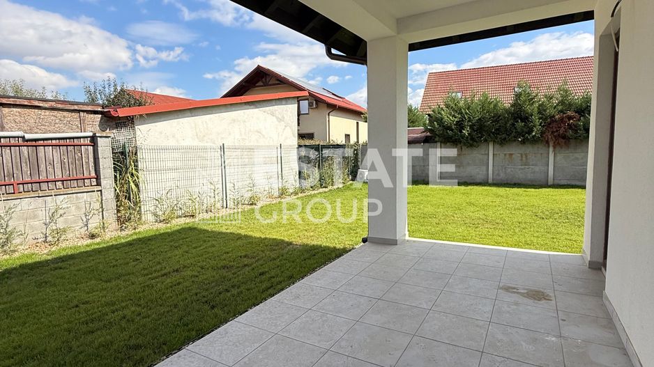 Duplex Mosnita Noua-finisat, curte amenajata - Poză 2