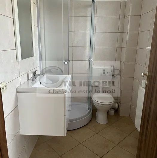 Vila 4 camere Valea Adanca - 730 euro - Poză 6