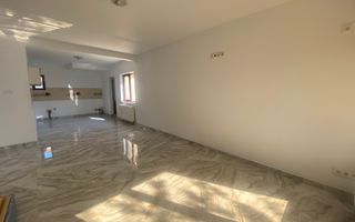 VALU LUI TRAIAN(COD 07) -Casa P+M 5 camere cu teren de 300 mp - Poză 4