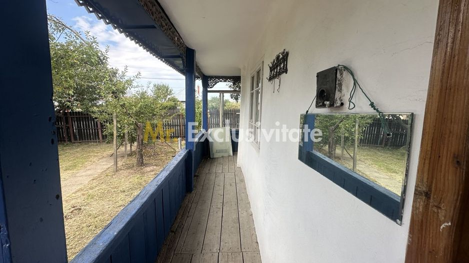 Casa traditionala+teren 1172mp intravilan in Lunca Corbului, Arges - Poză 4
