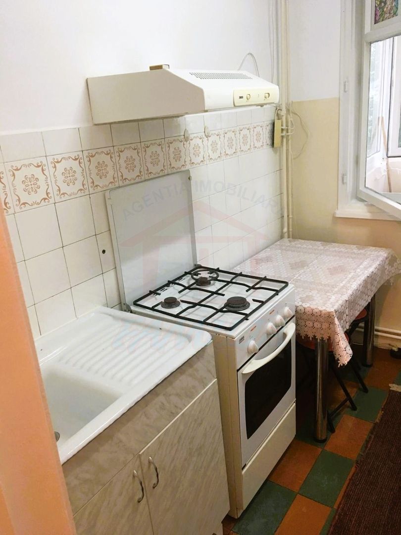 Apartament 2 camere semidecomandat – Mazepa 1, Galați - Poză 7