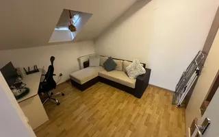 Casă / Vilă cu 5 camere zona Lunei - Poză 29