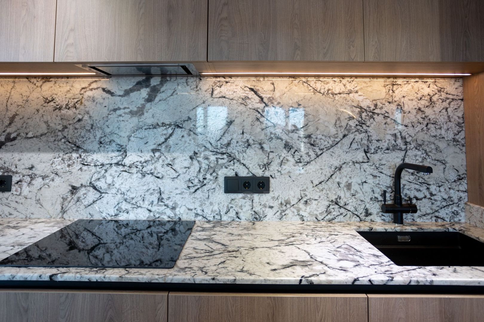 Vânzare, apartament, 2 odăi + living, str. Tricolorului, Centru - Poză 25