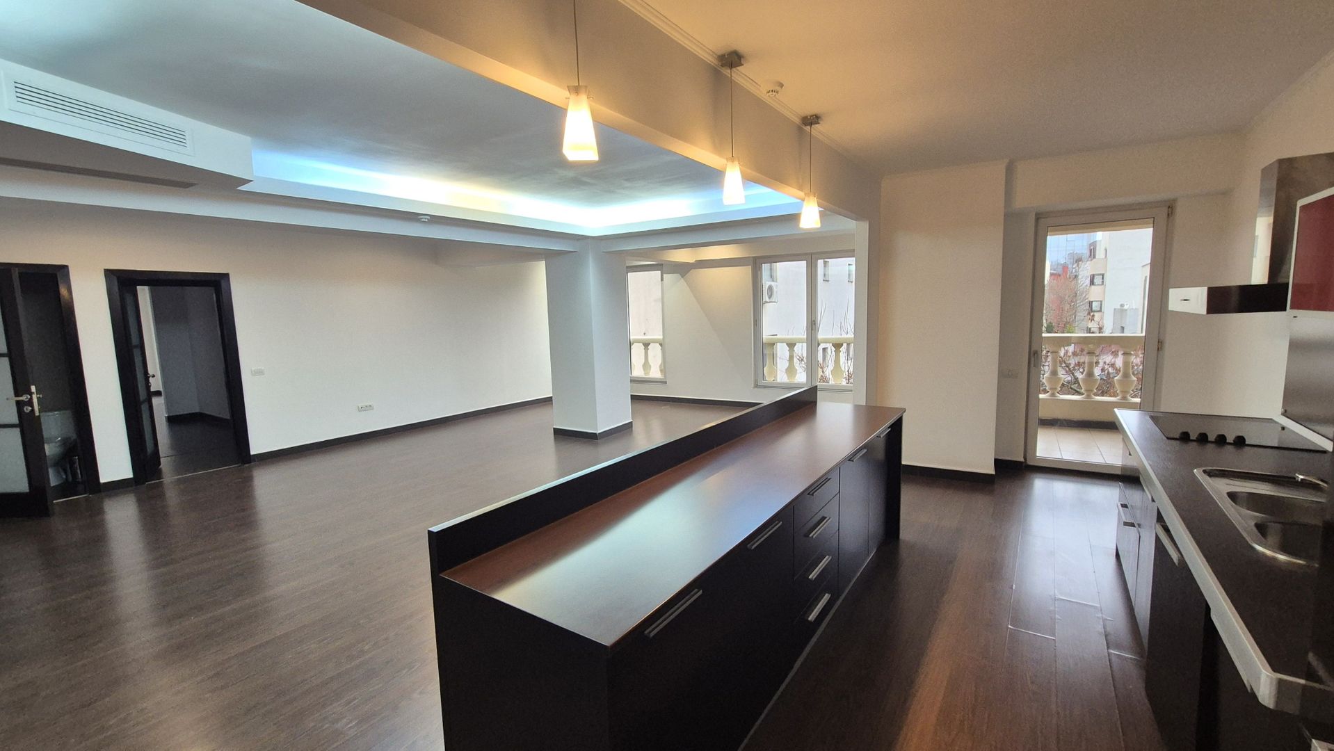 Apartament cu 3 camere 150,80 mp - Herastrau - Poză 2