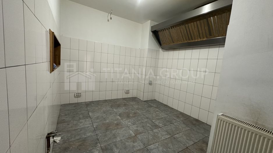 Spațiu comercial de închiriat, pretabil restaurant, 140 mp,  Str 13 Decembrie - Poză 3