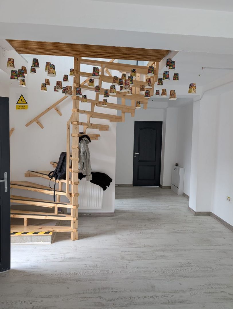 Casa Vila 6 camere || Piata Victoriei || Buzesti || Curte Libera 300Mp - Poză 11