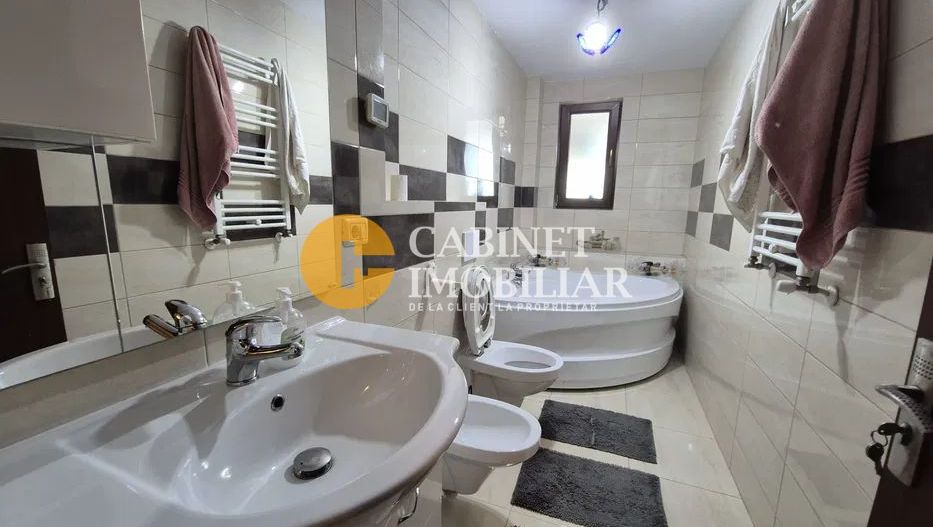 Cug - Apartament  3 Camere - Bloc 2018 , 71Mp - Poză 7