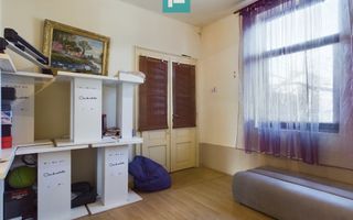 Casă cu teren în Pârneava - Poză 10