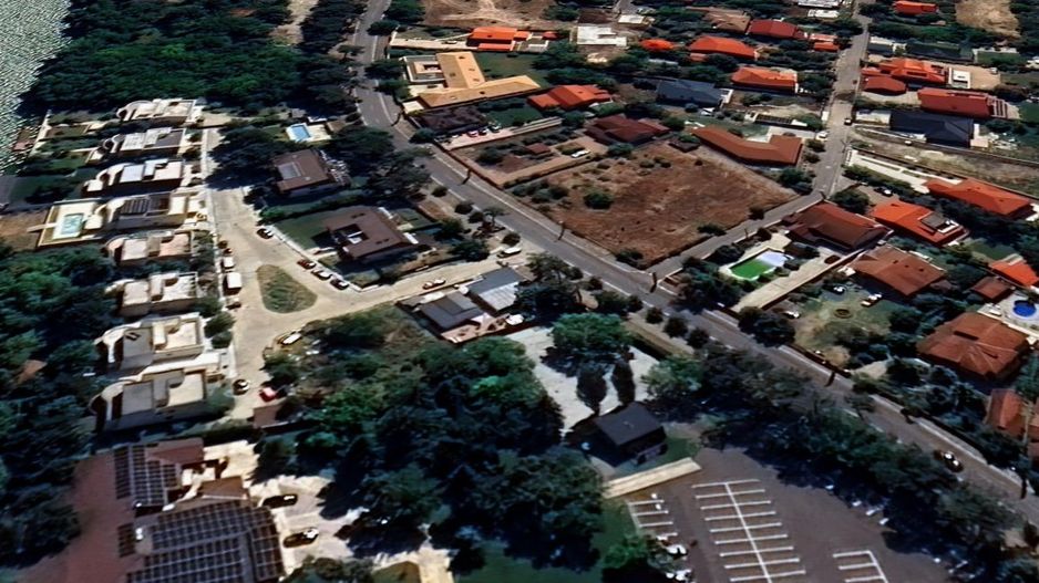 Vila deosebita cu piscina in Buftea - Poză 4