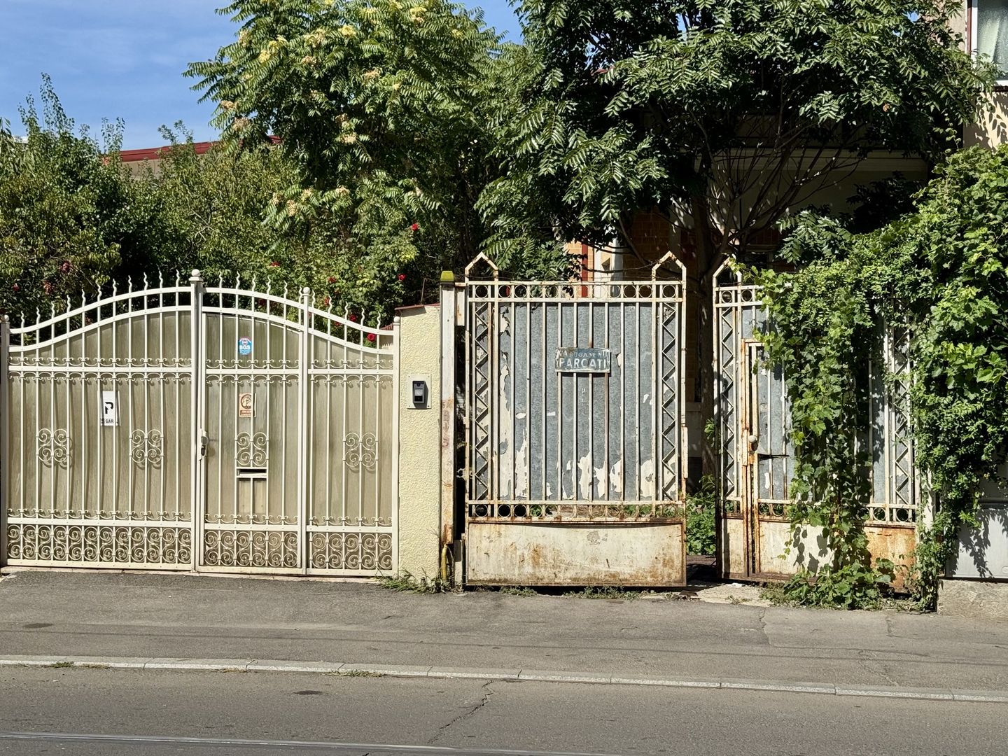 OPORTUNITATE RARA - imobil central, multifunctional, curte PROPRIE - Poză 40