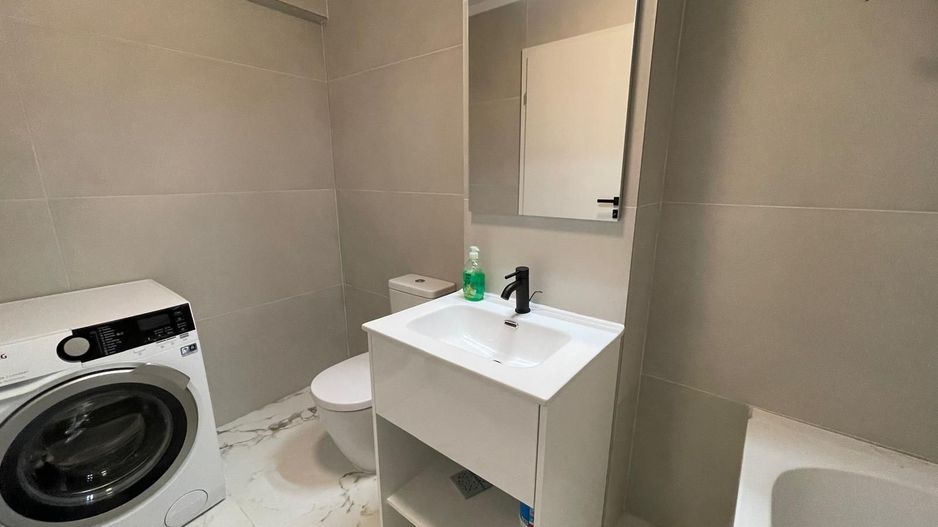 AP. 2 CAMERE SUN ROYAL VIEW, BLOC NOU, METROU 10 MINUTE, MODERN - Poză 7