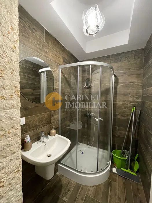 Cug - 2 Camere -Etaj Intermediar - Bloc Nou - Poză 4